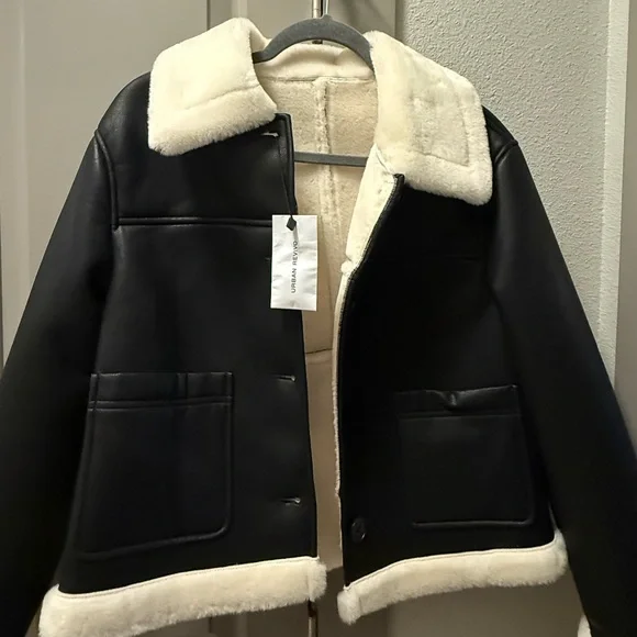 Urban Revivo Black and Cream Faux Fur Leather Shearling Jacket - Picture 2 of 5
